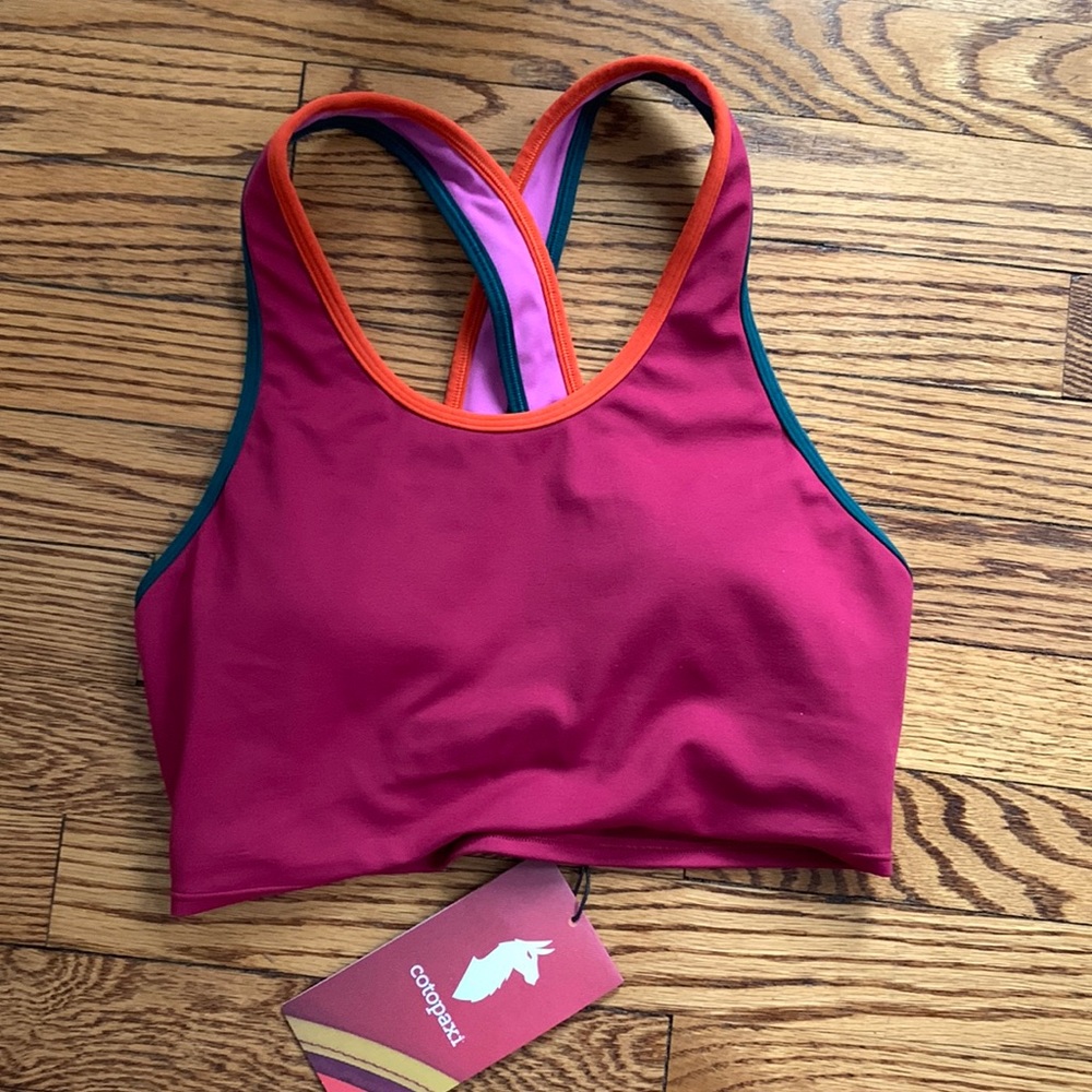 Women’s Cotopaxi Sports bra/crop top